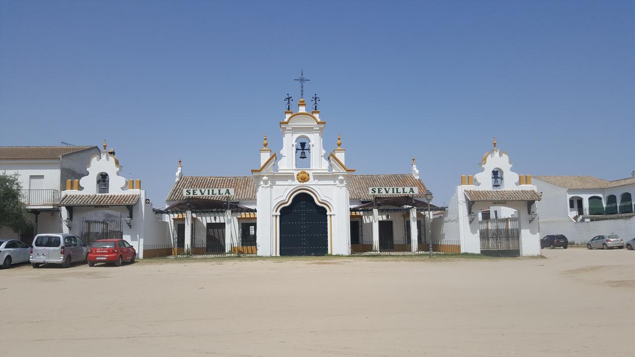 Hospederia Rural Las Buganvillas El Rocio Ngoại thất bức ảnh