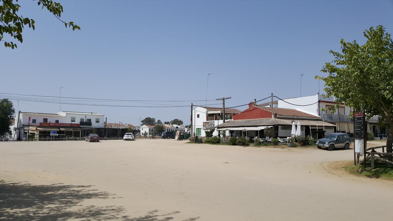 Hospederia Rural Las Buganvillas El Rocio Ngoại thất bức ảnh